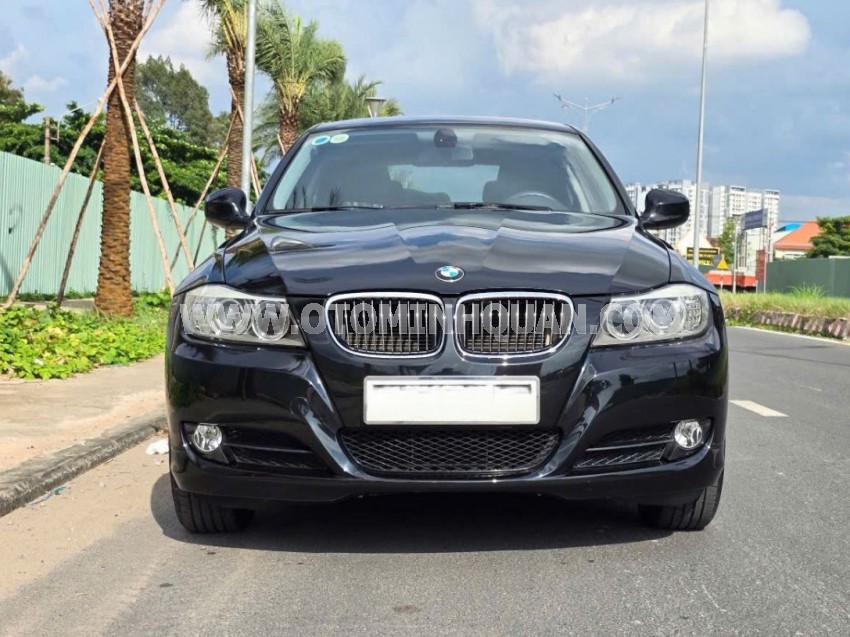 BMW 3 Series 320i