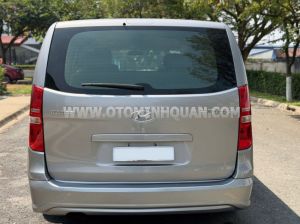 Xe Hyundai Grand Starex 2.5 MT 2017