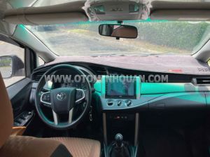 Xe Toyota Innova 2.0E 2016