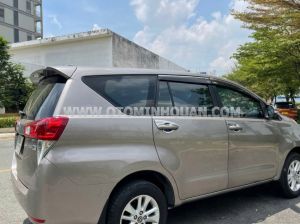 Xe Toyota Innova 2.0E 2016