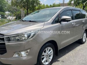 Xe Toyota Innova 2.0E 2016