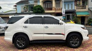 Xe Toyota Fortuner TRD Sportivo 4x2 AT 2016