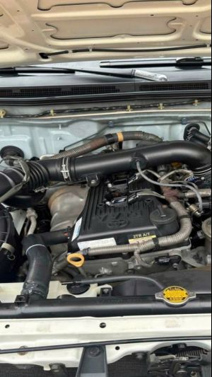 Xe Toyota Fortuner TRD Sportivo 4x2 AT 2016