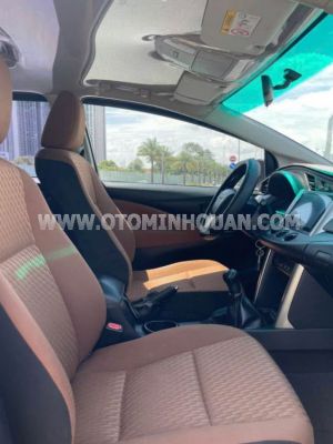 Xe Toyota Innova 2.0E 2016