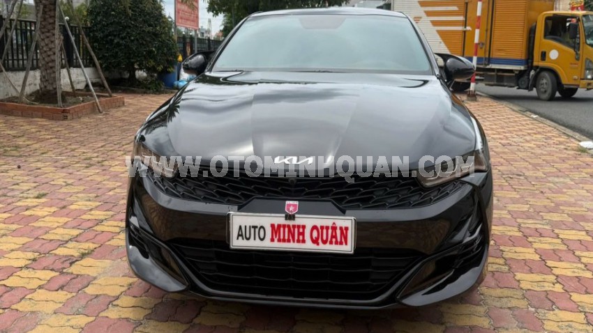 Kia K5 Premium 2.0 AT 2024